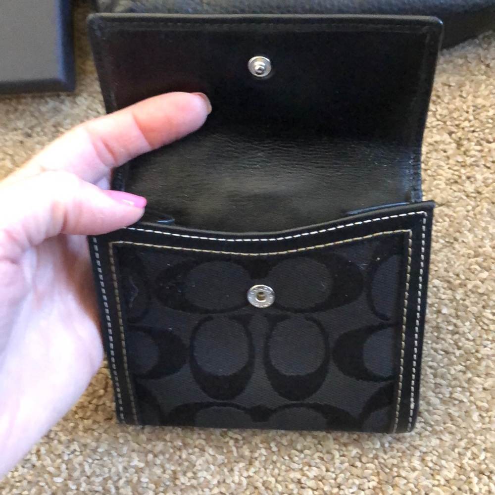 Wallet - Picture 5 of 5